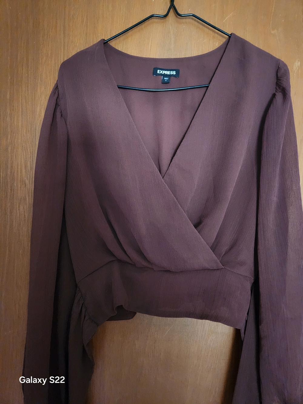 Express Women's Plum Wrap-Front Long Sleeve Blouse Size 6 Great Quality